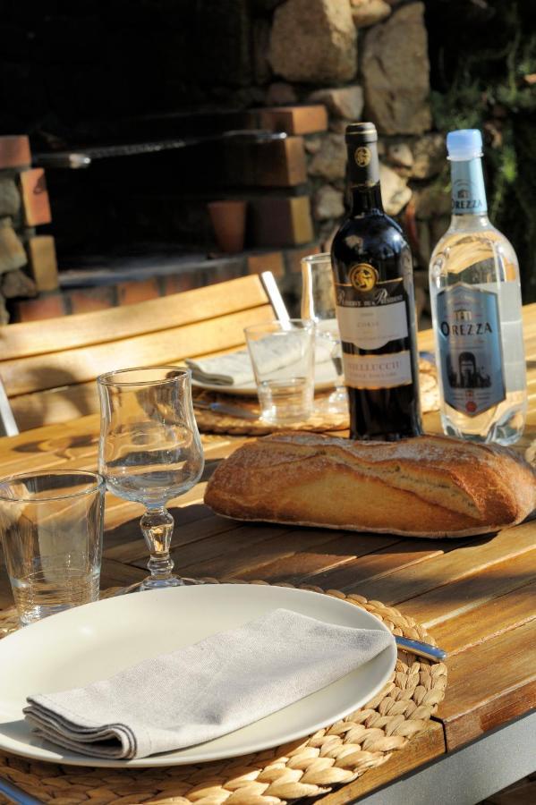 Entre Mer & Maquis, L'Ame De La Corse En Gites De Charme Avec Jacuzzi, Proche Ajaccio Peri 外观 照片