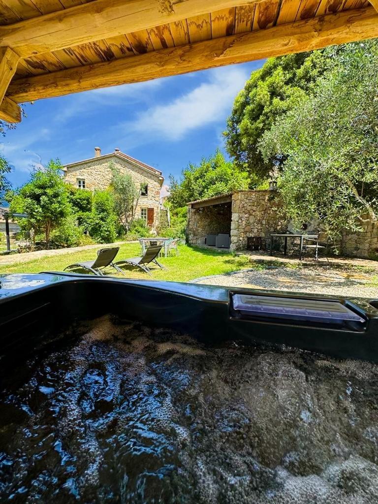 Entre Mer & Maquis, L'Ame De La Corse En Gites De Charme Avec Jacuzzi, Proche Ajaccio Peri 外观 照片